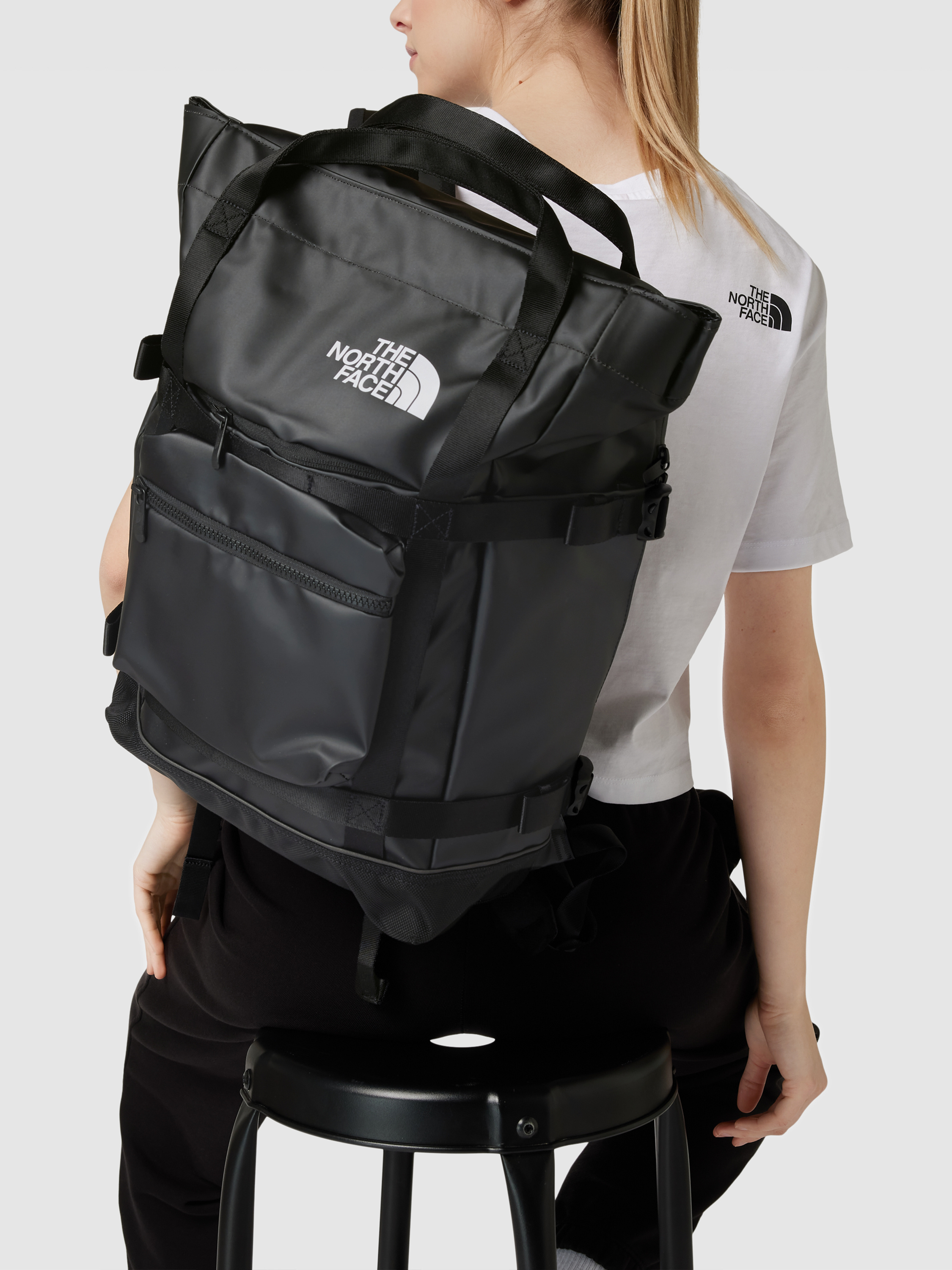 Kup online The North Face Plecak z nadrukiem z logo model