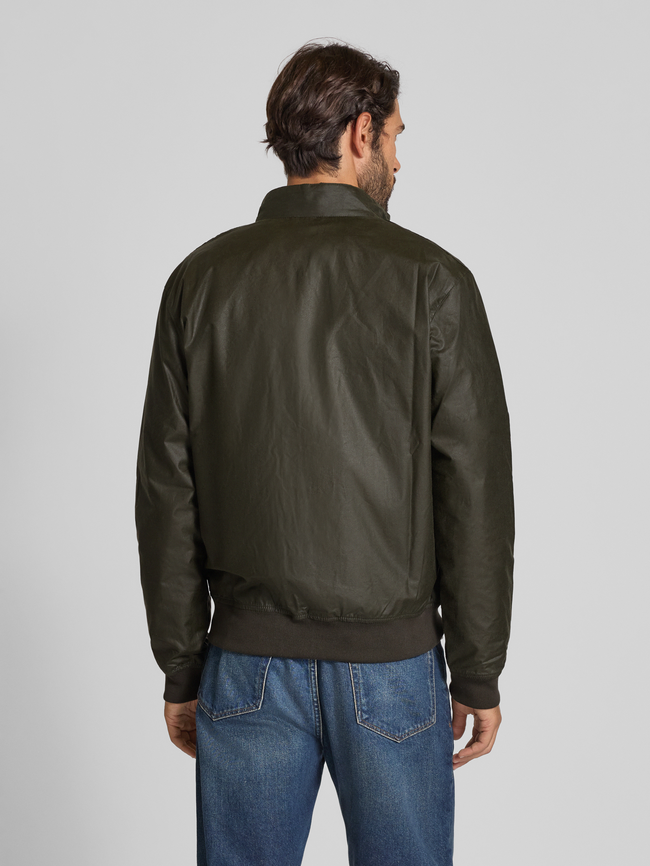 Kup online Barbour Kurtka woskowana o kroju regular fit z