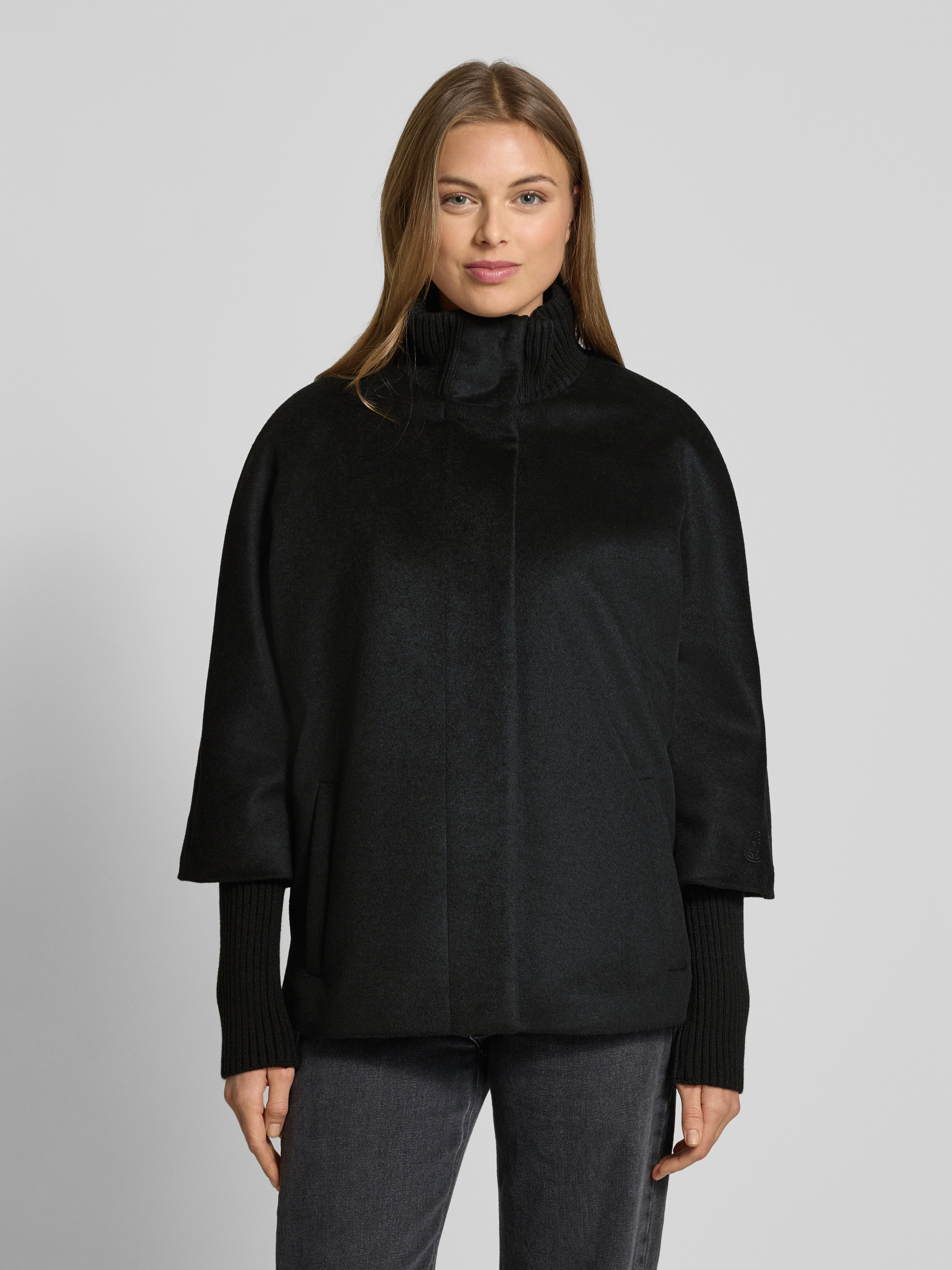 comma Jas met opstaande kraag in zwart online kopen | P&C