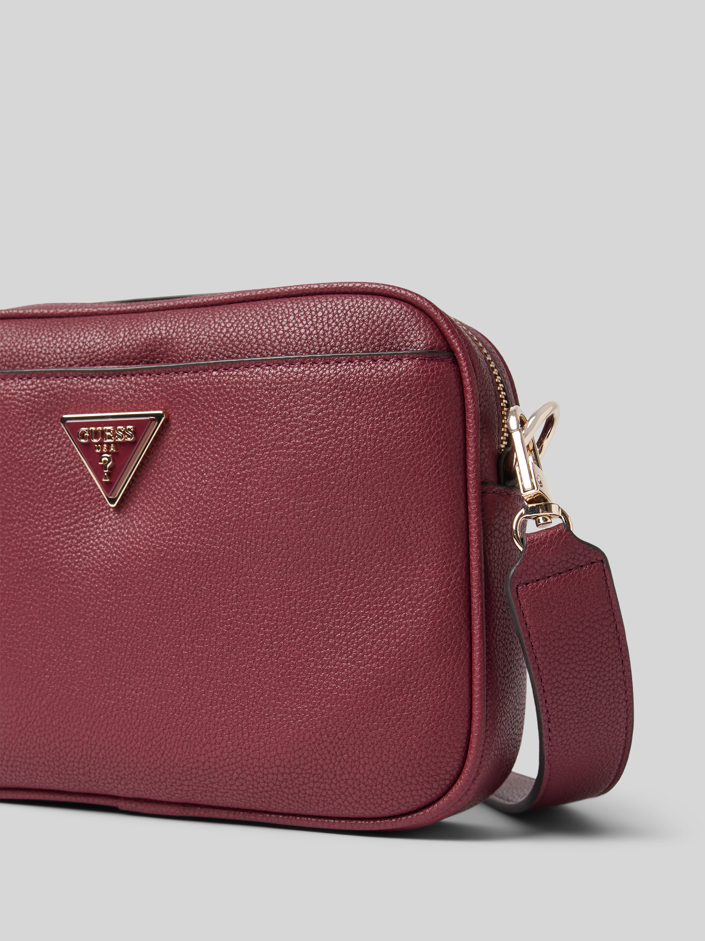 Guess Meridian II Schoudertas 24 cm latte logo