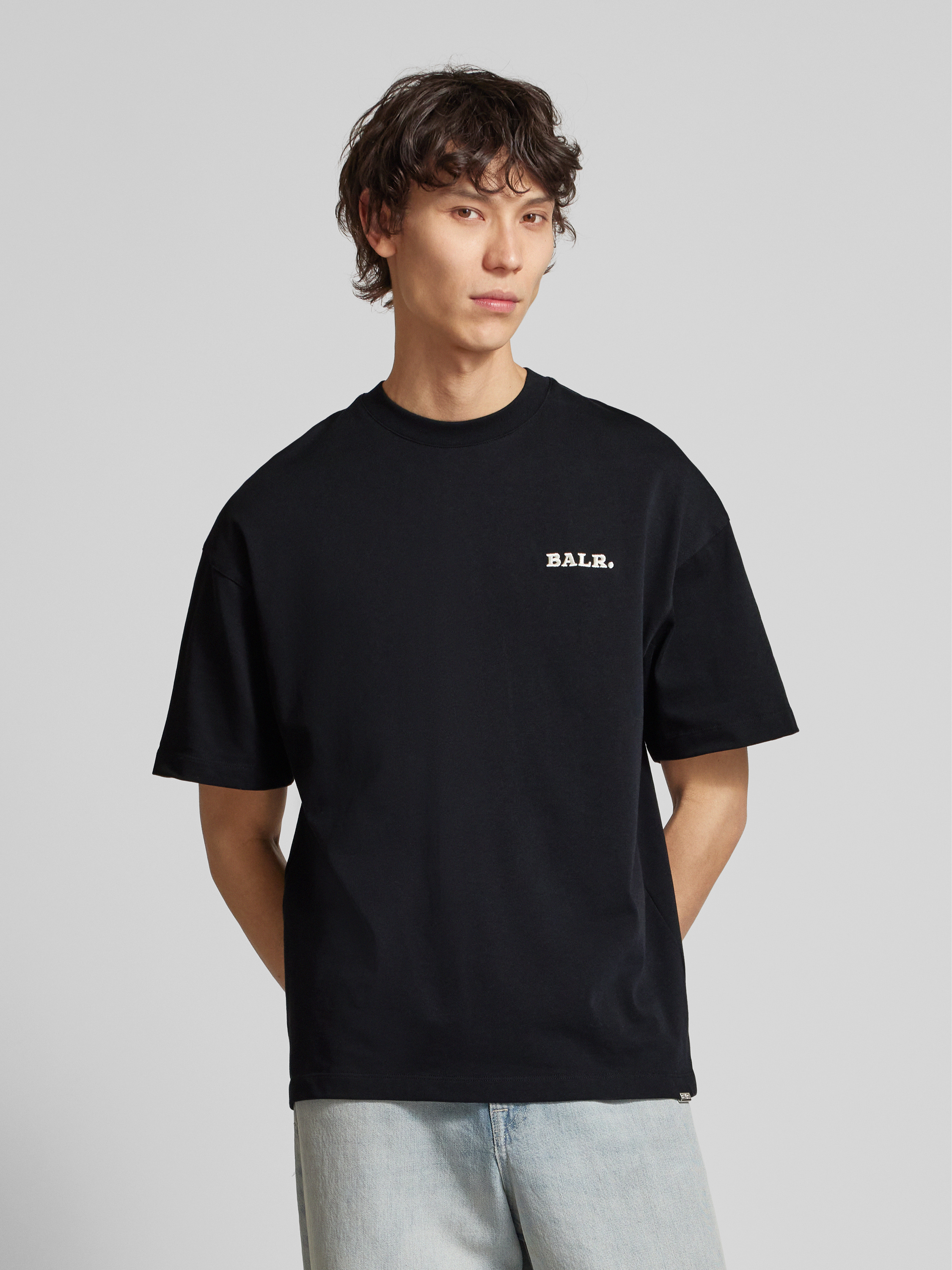 BALR. GOTL BOX Tシャツ (Jet Black) Mサイズ B1112.1279.102.101_2048x2048.