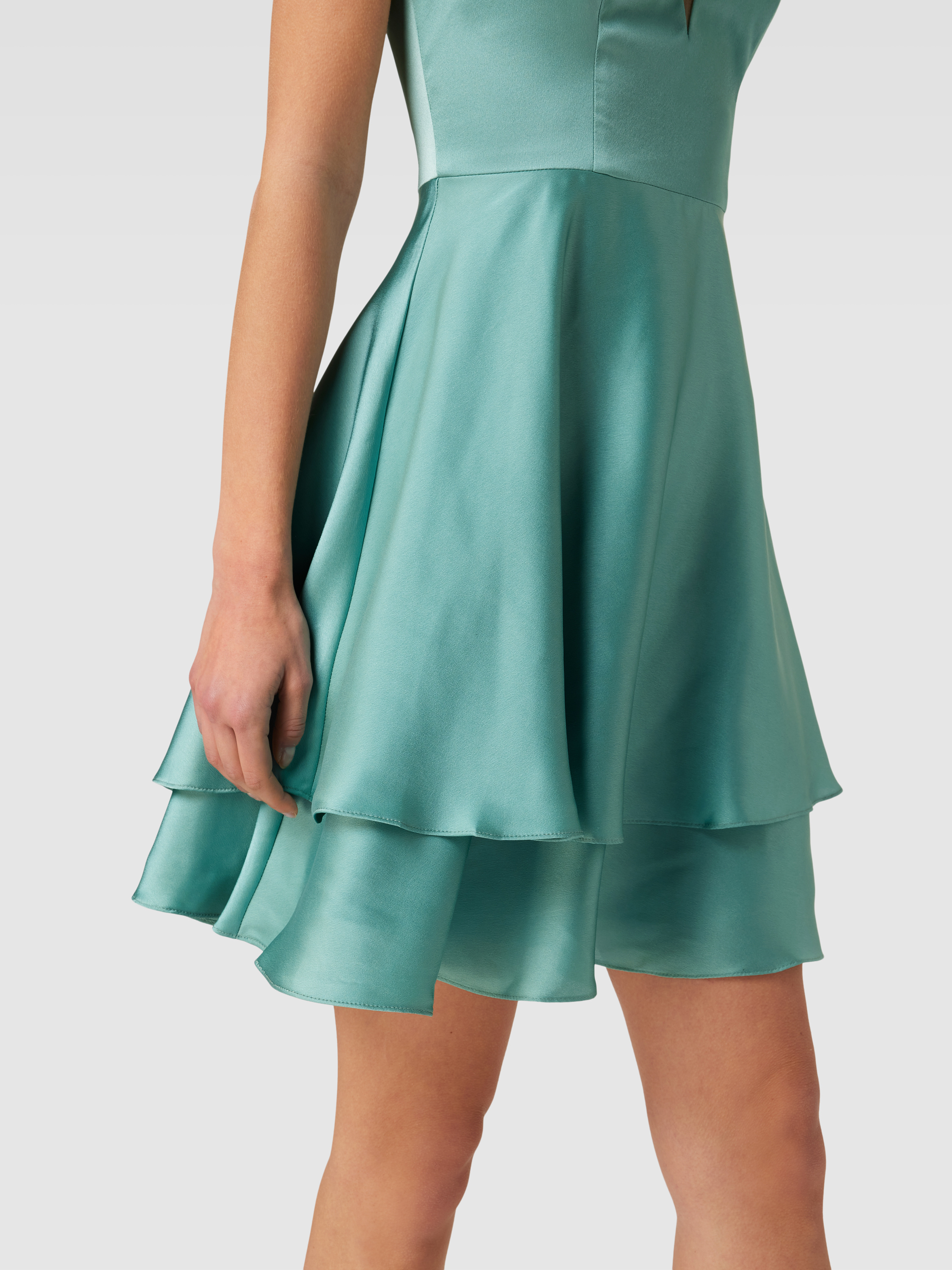 Luxuar Cocktailkleid mit Herz-Ausschnitt (mint) online kaufen