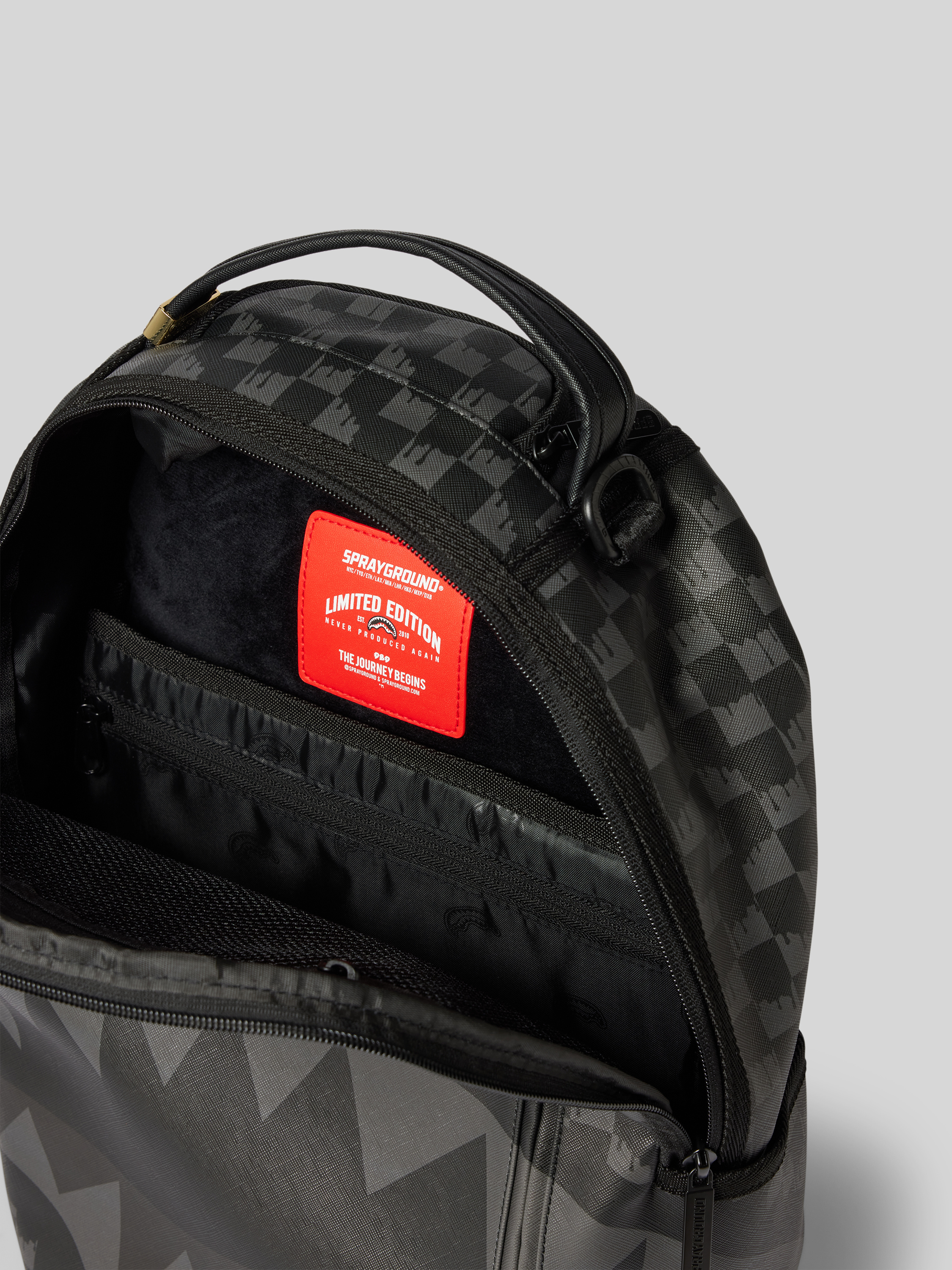 Sprayground Label Sprayground Rucksack mit Label-Patch Modell 'HANGOVER DRIP CHECK ...