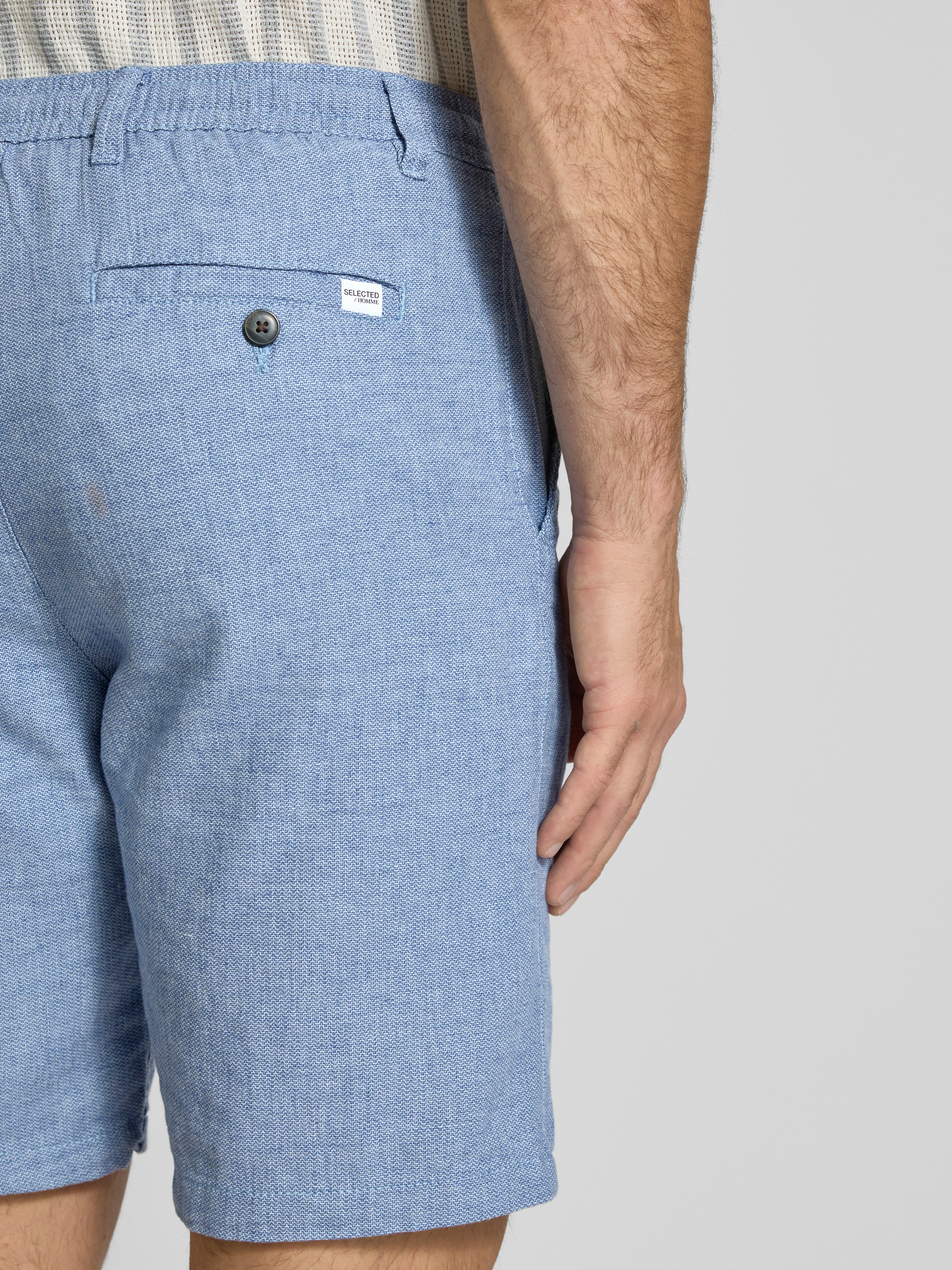 Männer Bermuda-Shorts Aus Baumwolle-Polyester-Elasthan, Größe 60-68, Hell-/Dunkelblau Mit Taschen