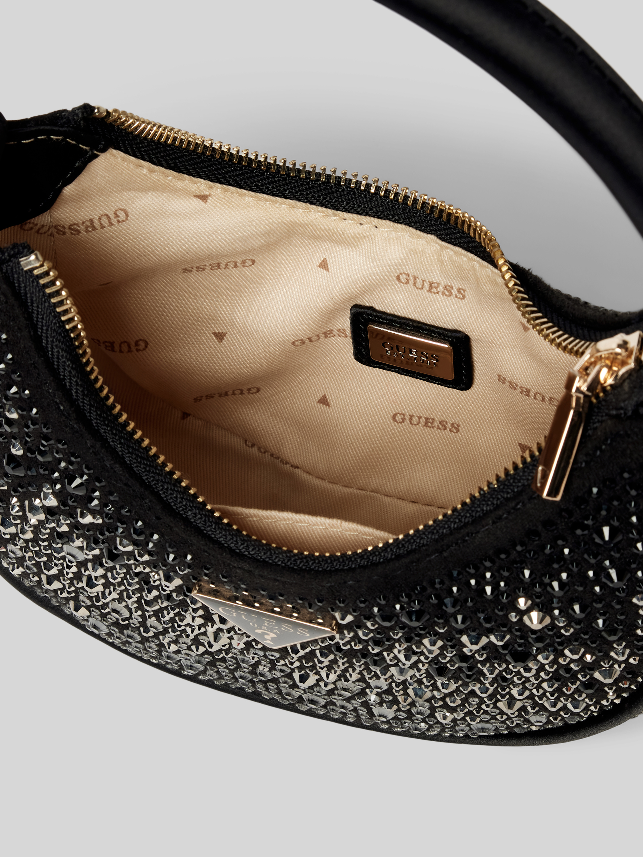 GUESS Hobo Bag mit Ziersteinbesatz Modell 