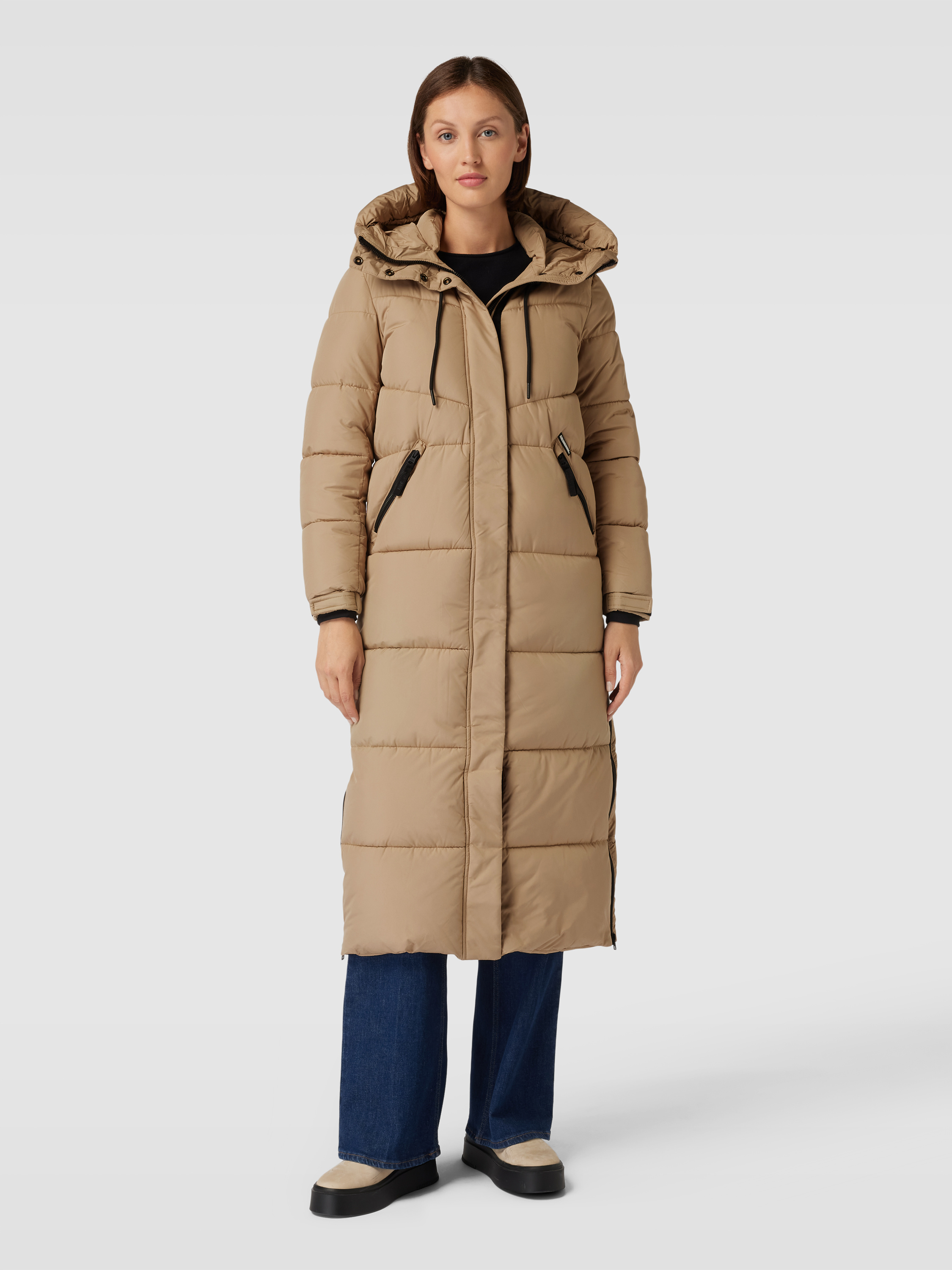 khujo Steppmantel mit Kapuze Modell 'SHIMANTA' (sand) online kaufen