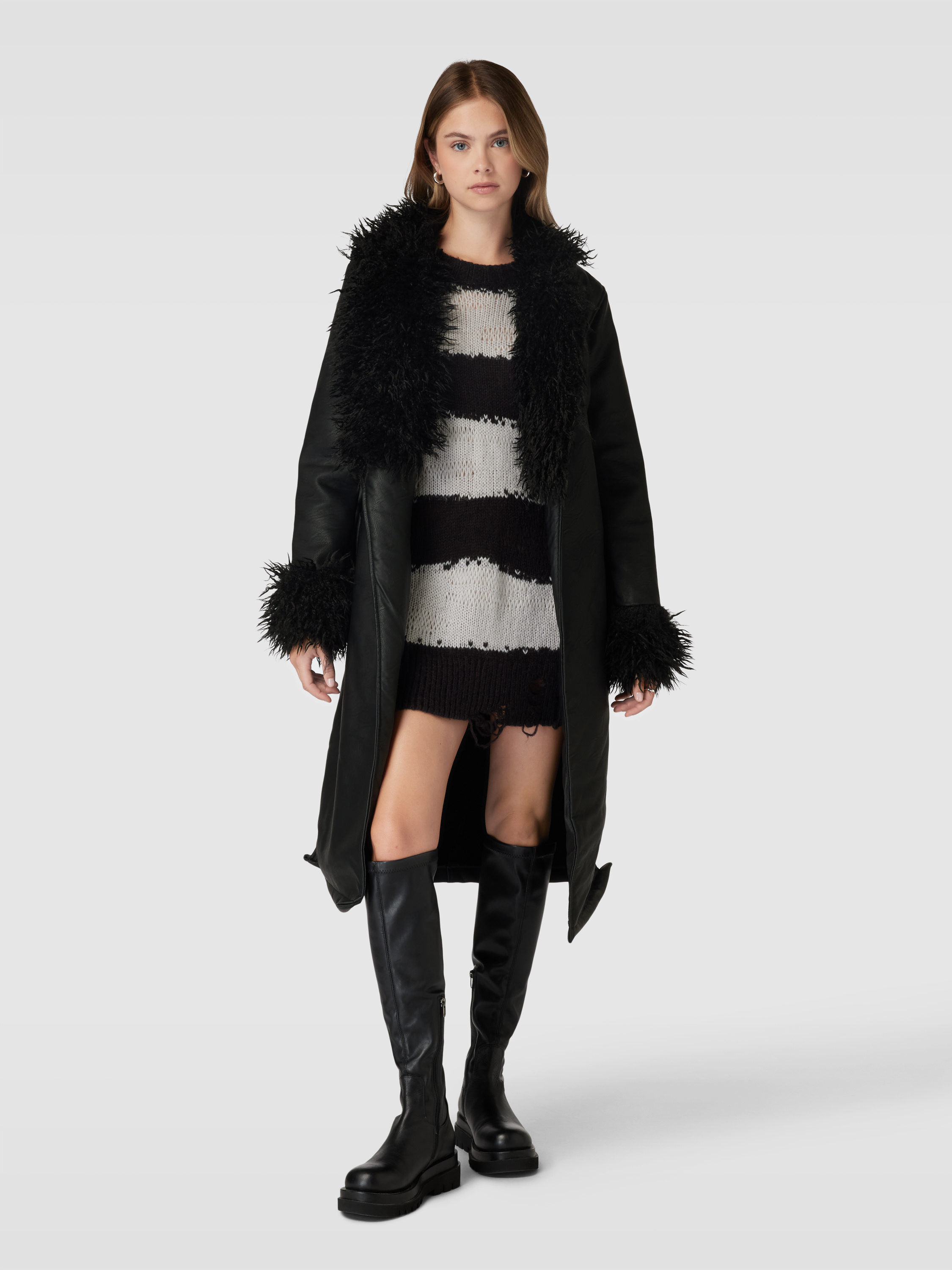 Review Y2KLongline Leder-Trenchcoat mit Kunstpelz Kragen (black