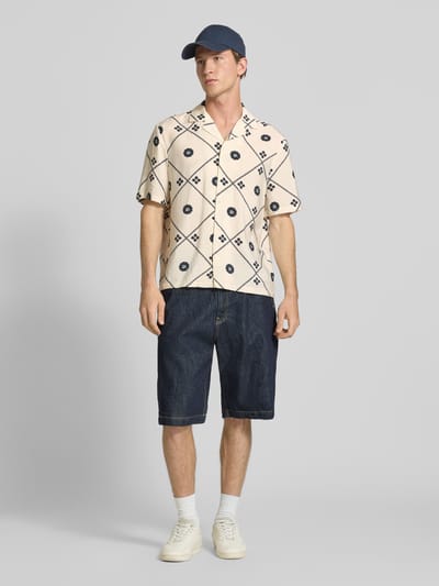 Shop The Look FULLLENGTHFRONT1