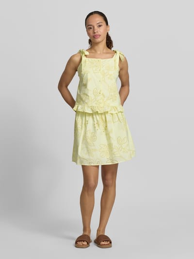 Shop The Look FULLLENGTHFRONT1