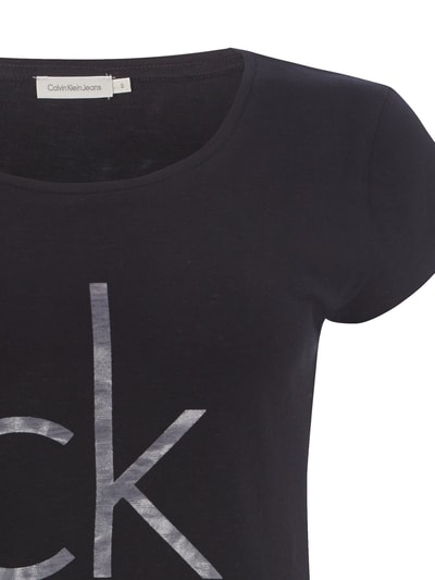 Calvin Klein Jeans T-Shrit mit großem Metallic-Logoprint Black 2