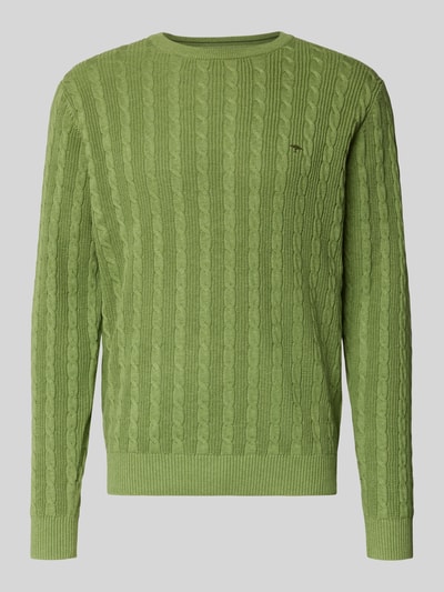 Produktfoto, Strickpullover mit Zopfmuster und Label-Stitching von Fynch-Hatton in Grün, reine Baumwolle, Slim-Fit, Rundhalsausschnitt
