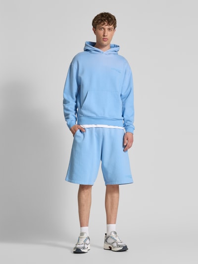 REVIEW Shorts mit elastischem Bund Hellblau 1