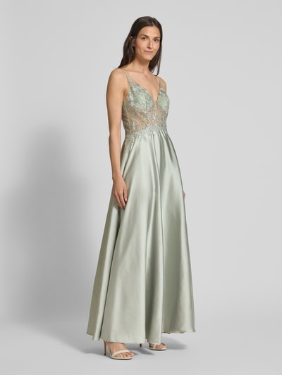 Laona Abendkleid mit Spitzenbesatz Gruen 1