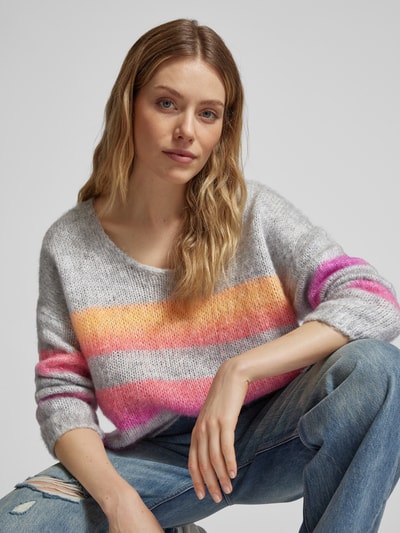 miss goodlife Strickpullover aus Woll-Mix mit überschnittenen Schultern Hellgrau 3