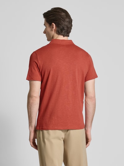 MCNEAL Poloshirt mit V-Ausschnitt Terra 5