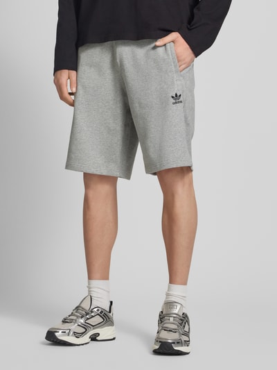adidas Originals Shorts mit elastischem Bund und Label-Stitching Hellgrau Melange 4
