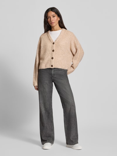 JAKE*S STUDIO WOMAN Strickjacke in Bouclé-Optik mit V-Ausschnitt Sand 1