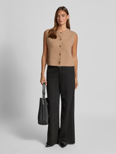 Oui Kamizelka z dzianiny z okrągłym dekoltem i listwą guzikową Beżowy melanż 1