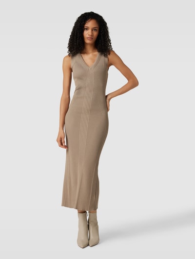 Guess Strickkleid mit V-Ausschnitt Modell 'MARIE' Taupe 4