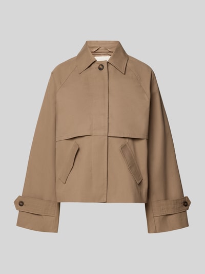 Produktfoto, jasnobrązowa Jacke mit Ärmelriegeln Modell 'Svada' von MSCH Copenhagen, czysta bawełna, krój regular fit, kieszenie z przodu, tekstura gładka, długość tyłu w rozmiarze XS/S: 58 cm, szerokość ramion w rozmiarze XS/S: 42 cm, szerokość w rozmiarze XS/S: 52 cm, długość rękawa w rozmiarze XS/S: 63 cm