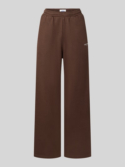 Produktfoto, Wide Fit Sweatpants aus Baumwoll-Mix Modell 'Studio' von JJXX in Braun mit elastischem Bund und Logo-Detail, Damen Sweatpants, 38 cm Innenbeinlänge bei Größe S