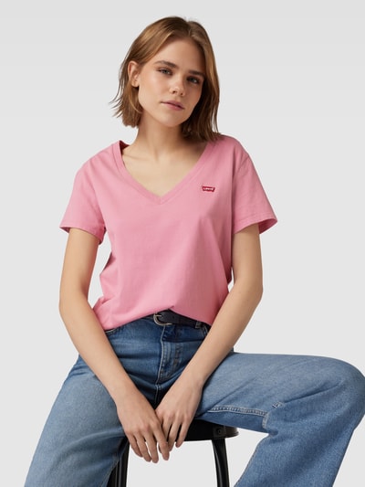 Levi's® T-Shirt mit Label-Patch Modell 'TAMELESS' Pink 3