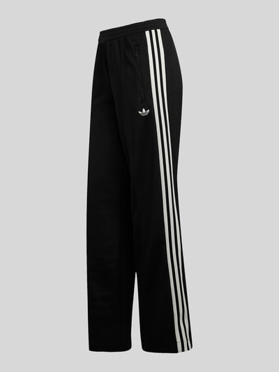 adidas Originals Spodnie dresowe o kroju regular fit z detal z logo Czarny 2