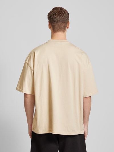 Pegador T-shirt z nadrukiem z logo model ‘BOXY’ Piaskowy 5
