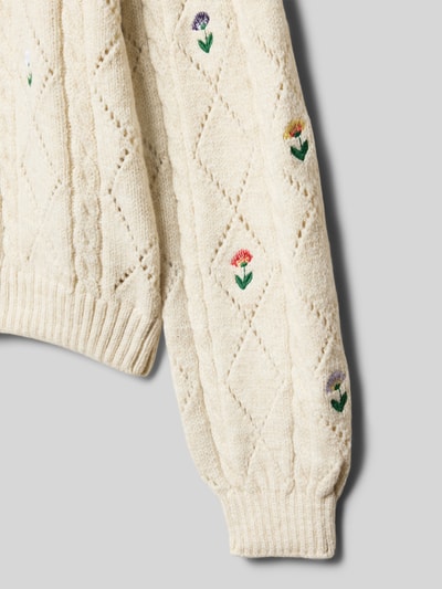 Only Sweter o kroju regular fit z ażurową dzianiną model ‘FLOWER’ Écru 2