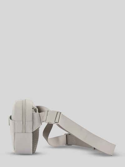 Kapten & Son Bauchtasche mit wasserfestem Reißverschluss Modell 'BERGEN PRO CROSSBODY' Hellgrau 2