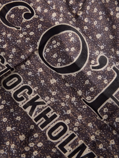 Productfoto, Schal aus Modal-Baumwoll-Mix van Marc O'Polo Denim met unikleuren floral all-over print, labeltekst en zachte textuur