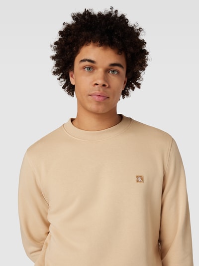 Calvin Klein Jeans Sweatshirt met logopatch, model 'EMBRO' Beige - 3