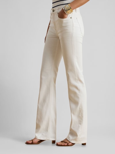Frauenmodel trägt Straight Fit Jeans aus Baumwoll-Mix von Lauren Ralph Lauren in Creme, High Waist, unifarben, Denim, Ganzkörperansicht von vorne.