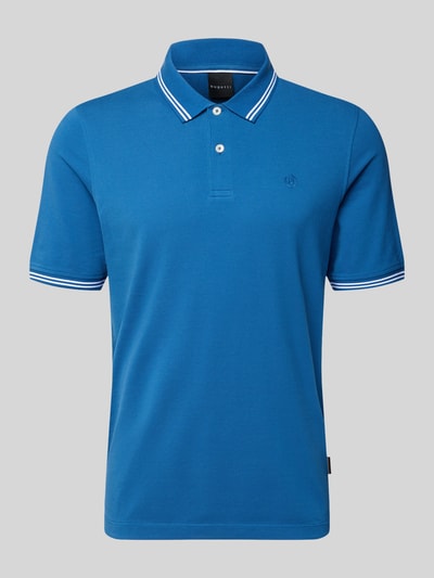 Produktfoto, Slim Fit Poloshirt mit Label-Stitching von bugatti in Blau, reine Baumwolle, Polokragen, Knopfleiste, Modell 'Käntchen'