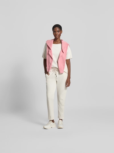 Juvia Relaxed Fit T-Shirt mit Rollsaum Ecru 1