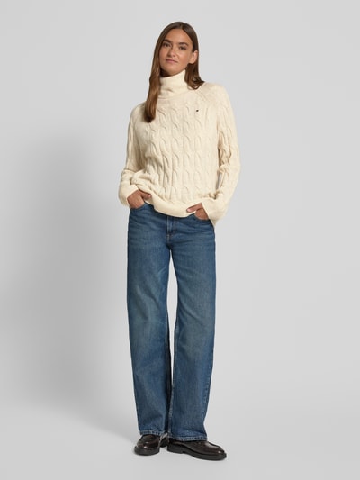 Tommy Hilfiger Golf o kroju relaxed fit z czystej wełny Piaskowy 1