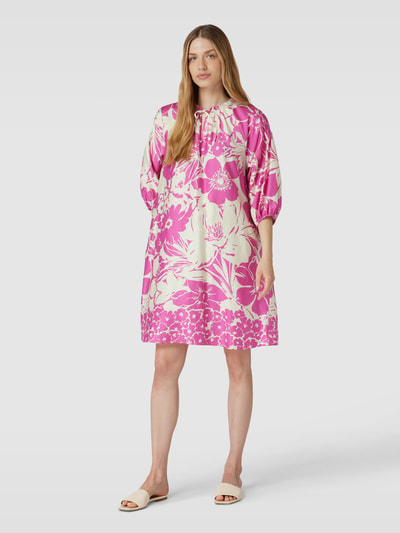 Smith and Soul Knielanges Kleid mit Allover-Muster Pink 1