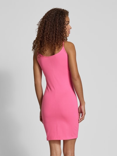 Hugo Blue Minikleid mit Label-Badge Modell 'Narya' Fuchsia 5