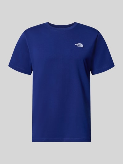 Produktfoto, Męski t-shirt o kroju regular fit z okrągłym dekoltem Model 'EVOLUTION' od The North Face, wyhaftowane logo, Długość tyłu w rozmiarze M: 72 cm, kolor intensywnie niebieski, gładka faktura