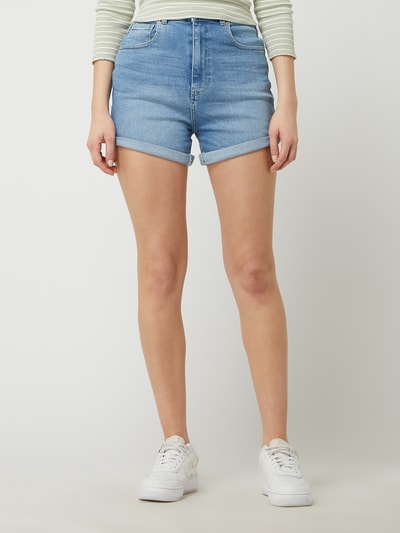 Review Mom Fit Jeansshorts mit Stretch-Anteil Hellblau 4