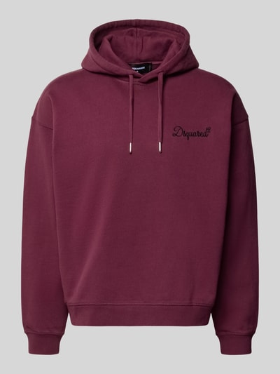 Produktfoto, Hoodie aus reiner Baumwolle mit Logo-Stickerei Modell 'Signature' von Dsquared2 in Dunkelrot, relaxed Fit, elastische Bündchen, Kapuze mit Tunnelzug, strukturierte Baumwoll-Oberfläche, dezente Logo-Stickerei links auf der Brust