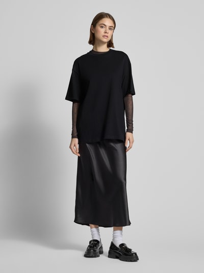 Review Oversized T-Shirt mit geripptem Rundhalsausschnitt Black 1