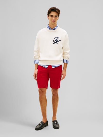 Tommy Hilfiger Regular Fit Bermudas aus Baumwoll-Mix Rot 1