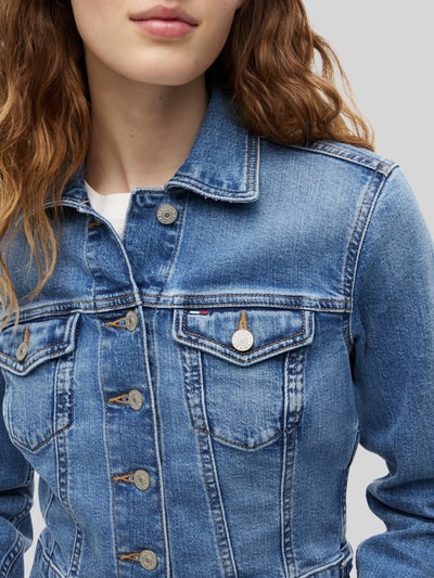Tommy Jeans Kurtka jeansowa o krótkim kroju z mieszanki bawełny Jeansowy niebieski 3