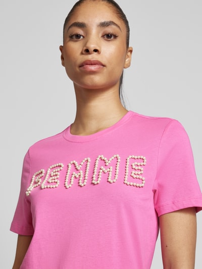 Only T-Shirt mit Perlenbesatz Modell 'NANNA' Pink 3