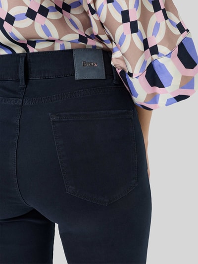 Brax Slim Fit Schmale Hose aus Lyocell-Mix mit Modal-Baumwoll-Anteil Modell 'SHAKIRA' Marine 3