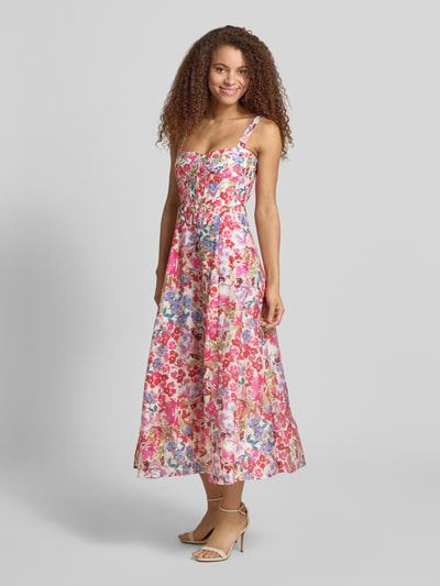 Frauenmodel trägt Cocktailkleid im Allover-Look Modell 'LILAH' von Bardot in bunten Farben im taillierten Midikleid-Stil, Ganzkörperansicht von vorne, Kontext: Lyocell-Mix, Corsagenkleid, Rückenlänge 109 cm, Brustweite 40 cm.