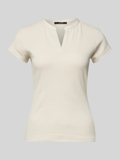 Produktfoto, cremefarbenes Damen T-Shirt in Ripp-Optik Modell 'Kleoh' von Someday aus Baumwoll-Elasthan-Mix, Slim-Fit, V-Ausschnitt