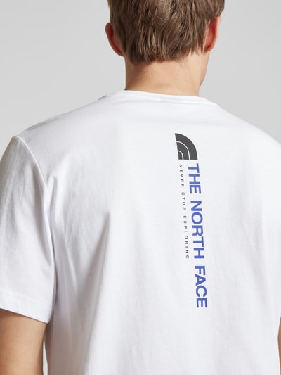 The North Face T-Shirt mit Label-Print Modell 'VERTICAL' Weiss 3