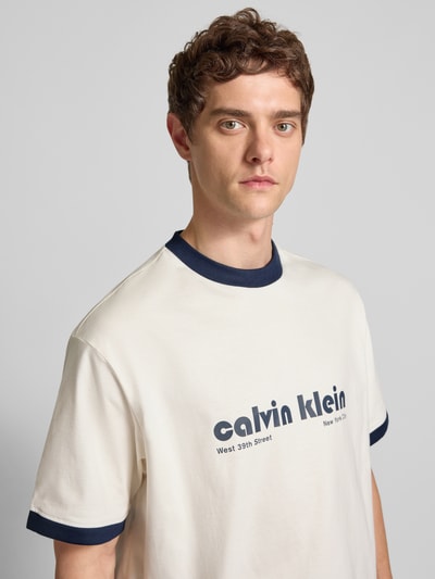 Calvin Klein Jeans T-Shirt mit Label-Print Offwhite 3